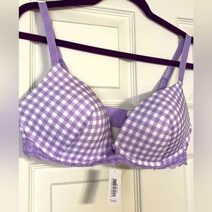 Soft, never been worn, wireless Adore me bra. 34DD